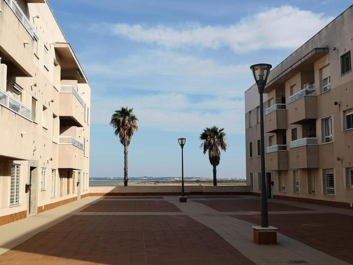Piso Con Parking En El Edificio, Rio San Pedro, Cadiz * El Trocadero
